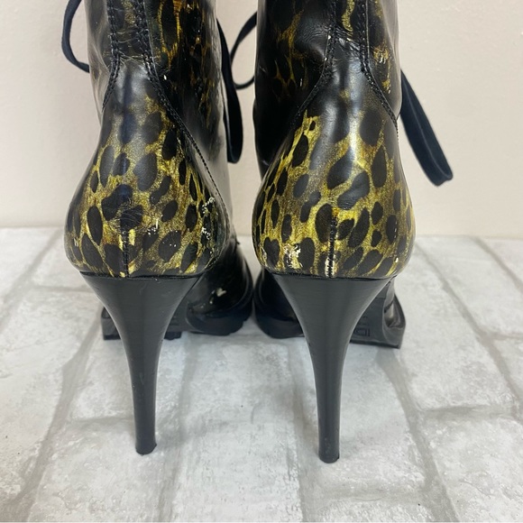 Dolce and Gabbana D&G Leopard Animal Print Lace Up Boots - Picture 10 of 10